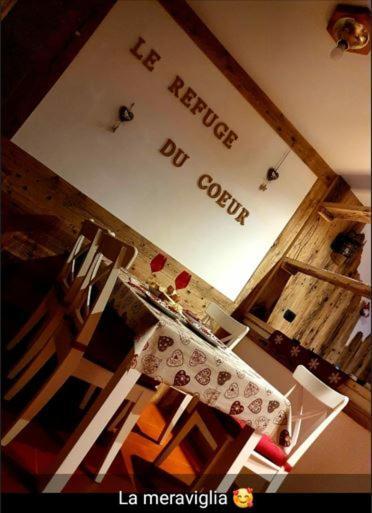 Le Refuge Du Coeur Apartment Pre-Saint-Didier Luaran gambar